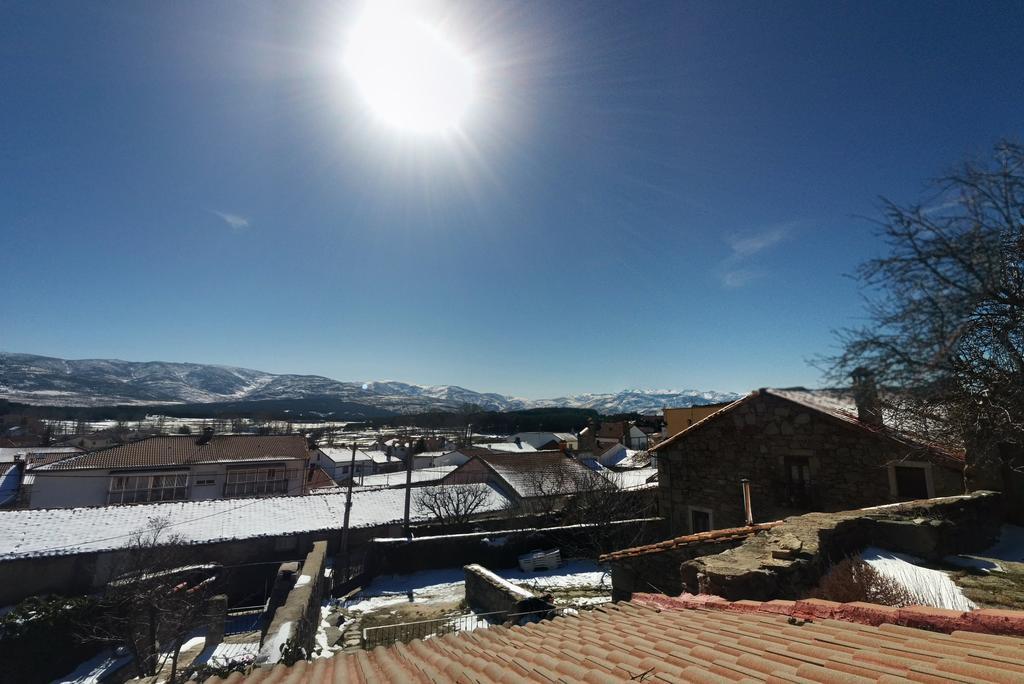 Casa Rural Almanzor Pensionat Navarredonda de Gredos Eksteriør billede